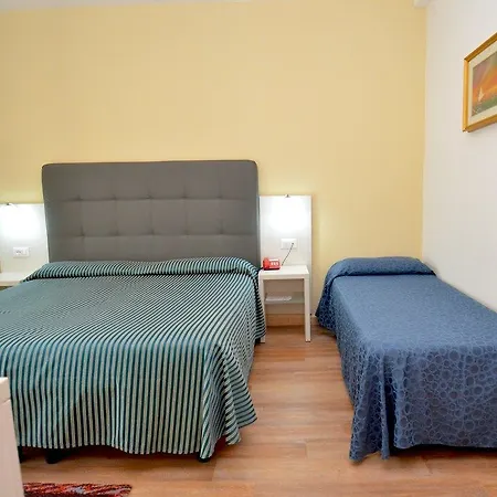 Hotel Stockholm 3*